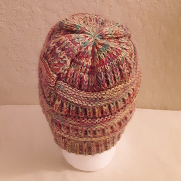 C C Exclusives Multicolor Diagonal Stitch Beanie Cap - Picture 4 of 6